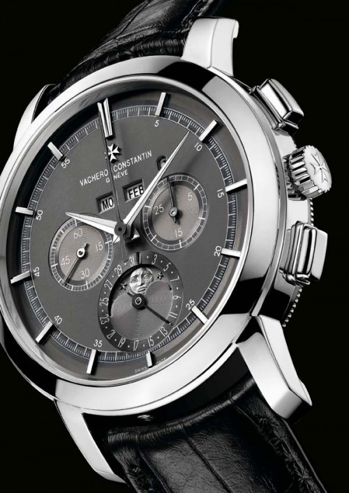 47292_Patrimony_Perpetual_Calendar_Chrono_close_up